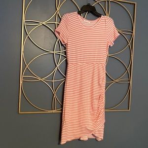 Nwot pink and white casual dress
